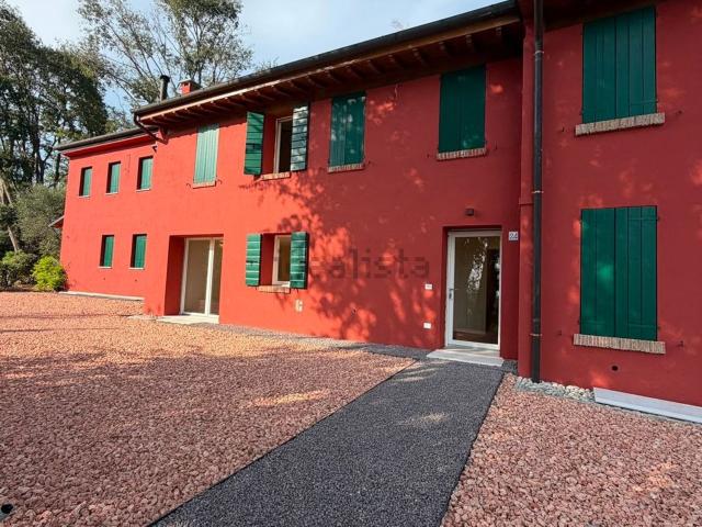 Rustici e casali in affitto di 130 m² in Via Pagnano