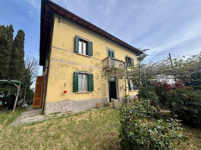 Rustici e casali in affitto di 180 m²