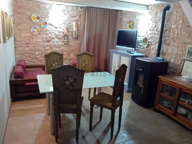 Rustici e casali in affitto di 70 m²