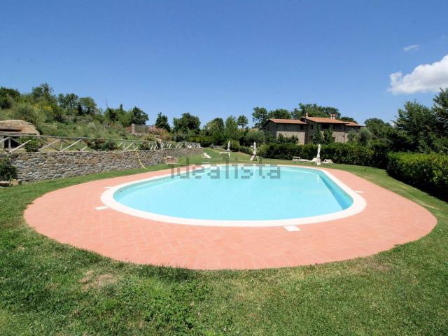 Rustici e casali in vendita di 104 m²