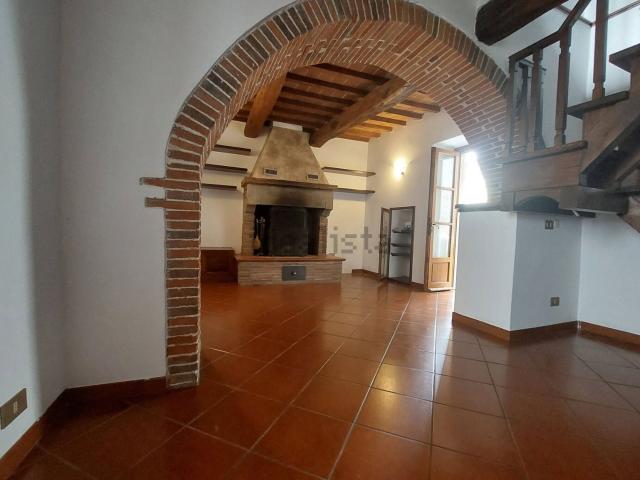 Rustici e casali in vendita di 105 m²