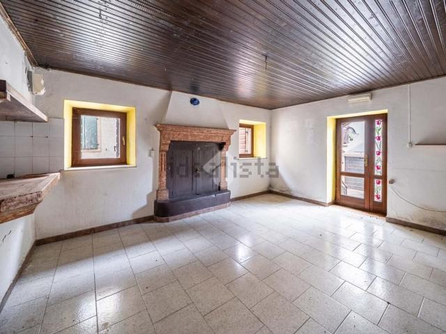 Rustici e casali in vendita di 108 m²