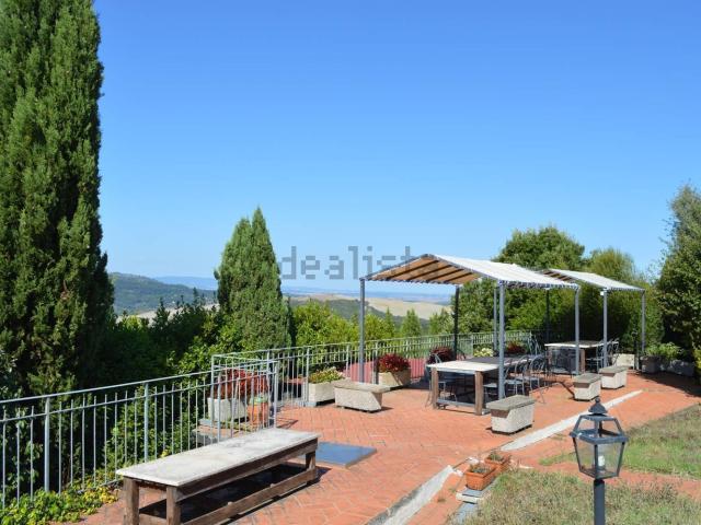 Rustici e casali in vendita di 109 m²