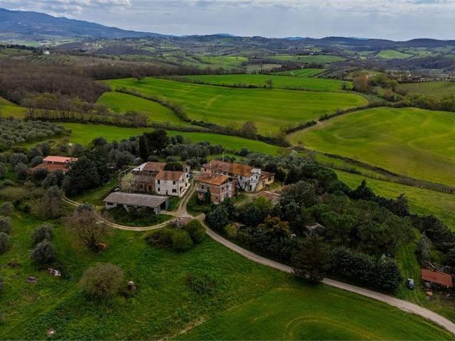 Rustici e casali in vendita di 1000 m² in Strada Provinciale Voltina