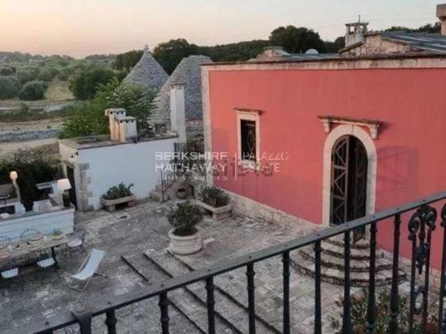 Rustici e casali in vendita di 1000 m² in Strada senza nome
