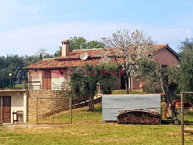 Rustici e casali in vendita di 100 m²