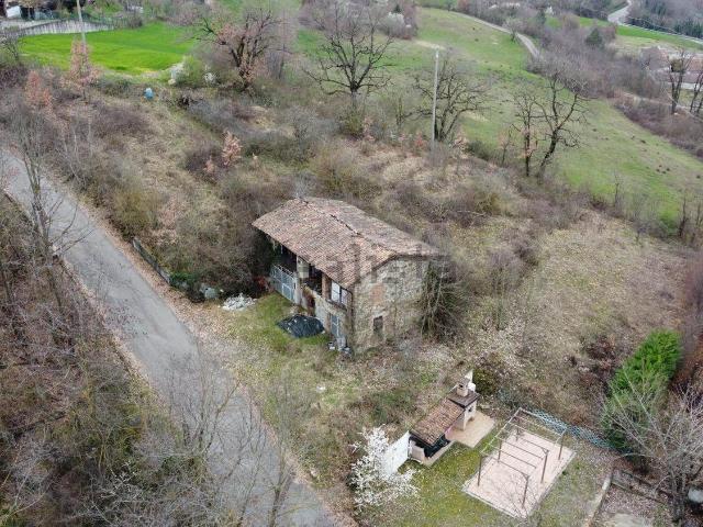 Rustici e casali in vendita di 100 m²