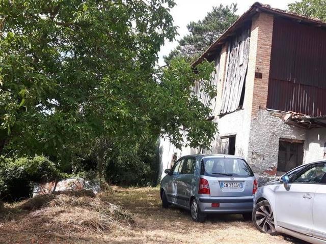 Rustici e casali in vendita di 100 m²