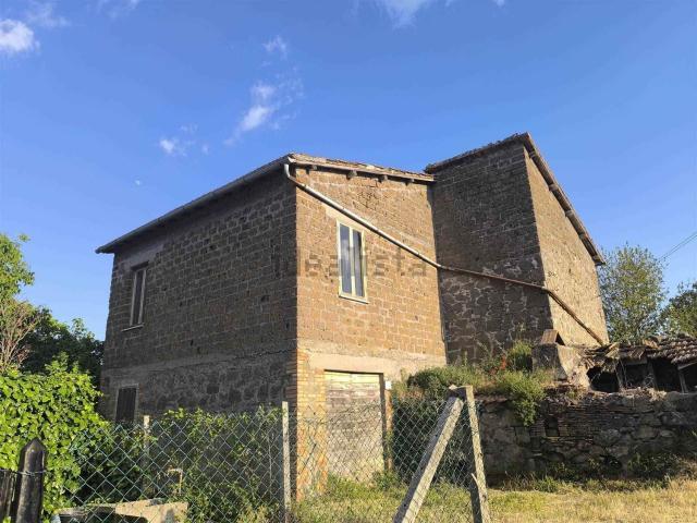 Rustici e casali in vendita di 100 m²
