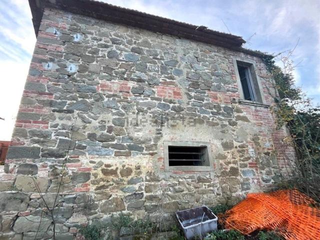 Rustici e casali in vendita di 100 m²