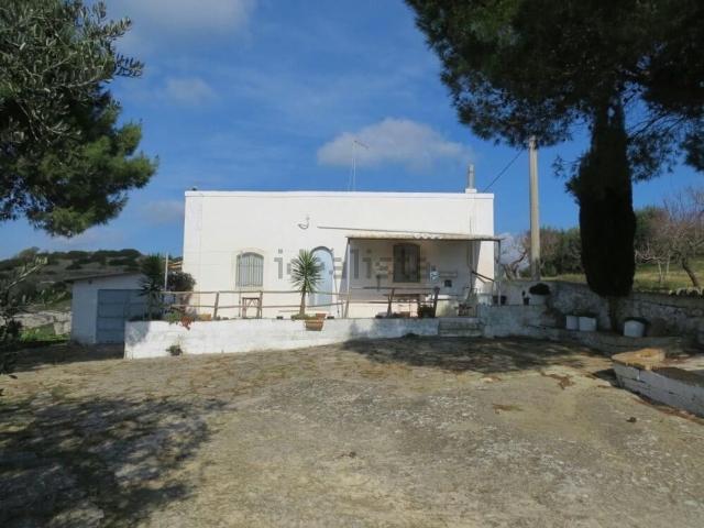 Rustici e casali in vendita di 100 m² in Contrada San Sabino