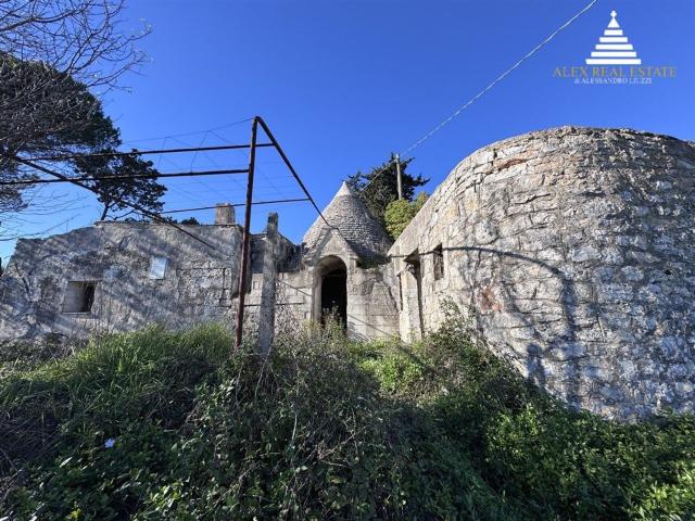 Rustici e casali in vendita di 100 m² in Strada Paretone, 359