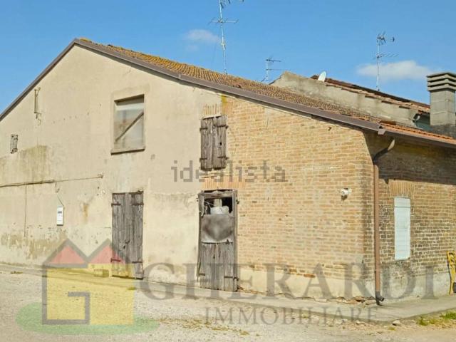 Rustici e casali in vendita di 100 m² in Via dei Frutteti, 4