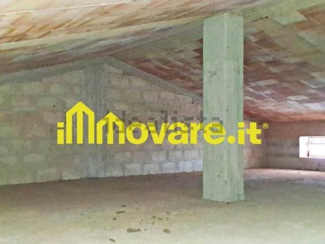 Rustici e casali in vendita di 100 m² in Via Giovanni Paisiello, 12