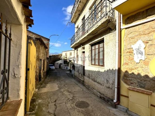 Rustici e casali in vendita di 100 m² in Via Giuseppe Garibaldi, 10