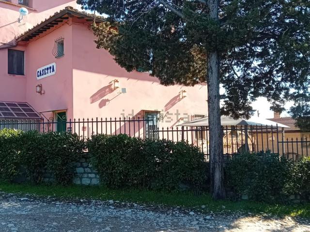 Rustici e casali in vendita di 100 m² in Via san donato in Collina, 845