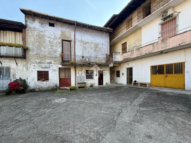Rustici e casali in vendita di 100 m² in Via Santa Croce, 9