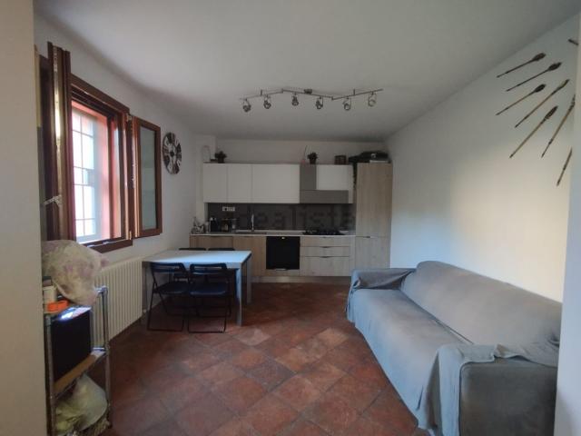 Rustici e casali in vendita di 101 m² in Via Bastiana