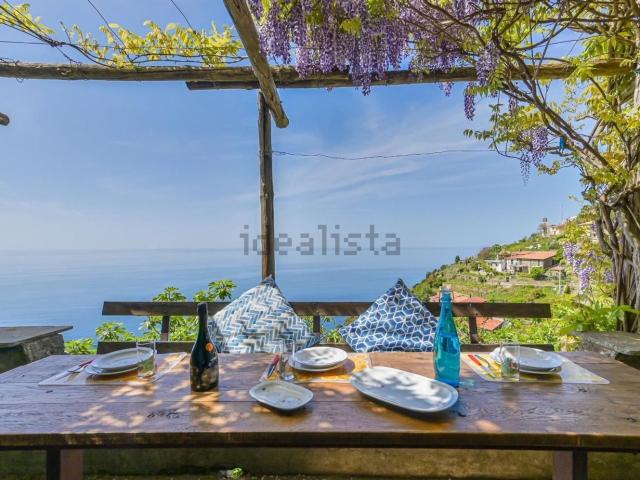 Rustici e casali in vendita di 117 m² in Località Fossola, 19132