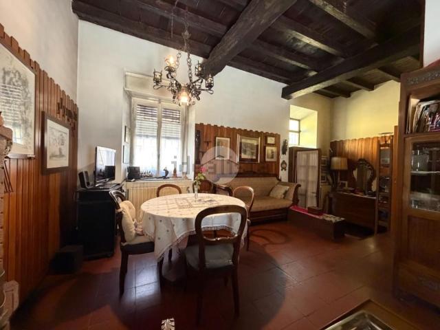 Rustici e casali in vendita di 118 m² in Via della Croce, 15