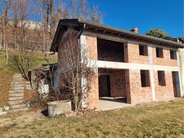 Rustici e casali in vendita di 110 m²