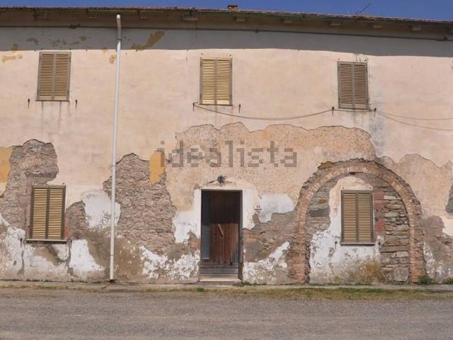 Rustici e casali in vendita di 110 m² in Via di Val di Cecina