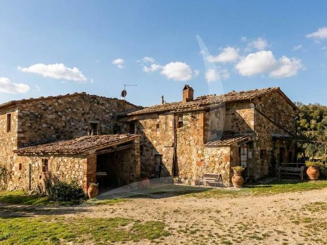 Rustici e casali in vendita di 1110 m²