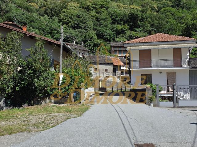 Rustici e casali in vendita di 112 m²