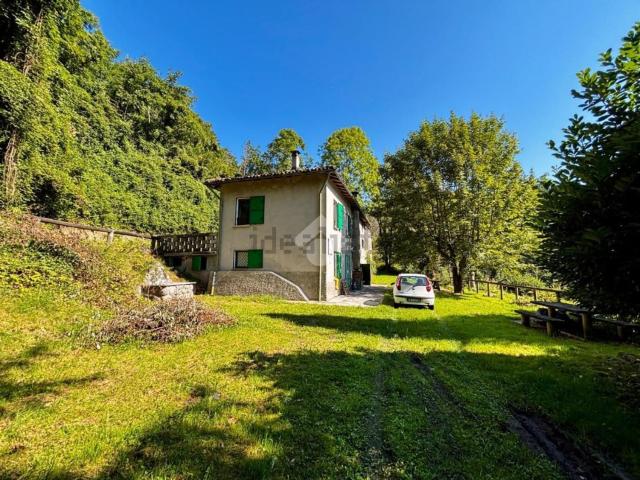 Rustici e casali in vendita di 112 m²