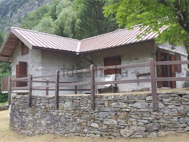 Rustici e casali in vendita di 112 m² in Località Prato