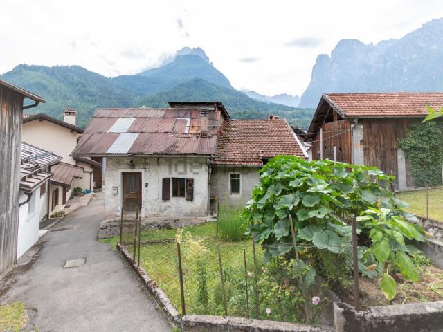 Rustici e casali in vendita di 113 m² in Corso degli Alpini, 114