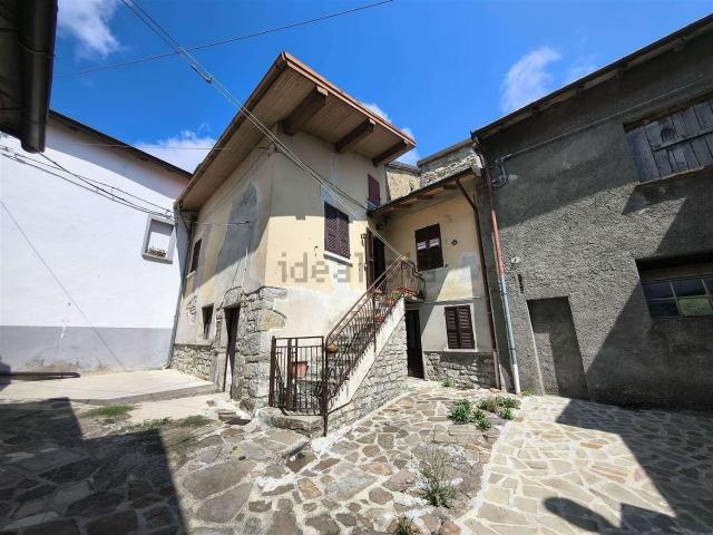 Rustici e casali in vendita di 125 m²