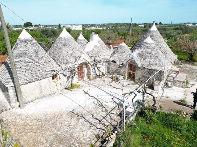 Rustici e casali in vendita di 126 m² in Strada Santa Lucia ai Monti, 355