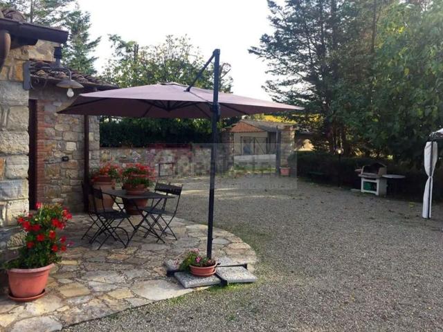 Rustici e casali in vendita di 120 m²