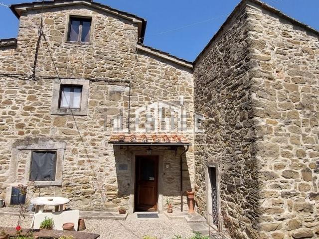 Rustici e casali in vendita di 120 m²