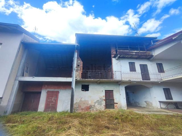 Rustici e casali in vendita di 120 m² in Via Mottoscarone, 2