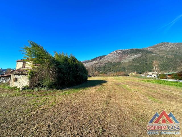 Rustici e casali in vendita di 120 m² in Via Agnone Maggiore, 4