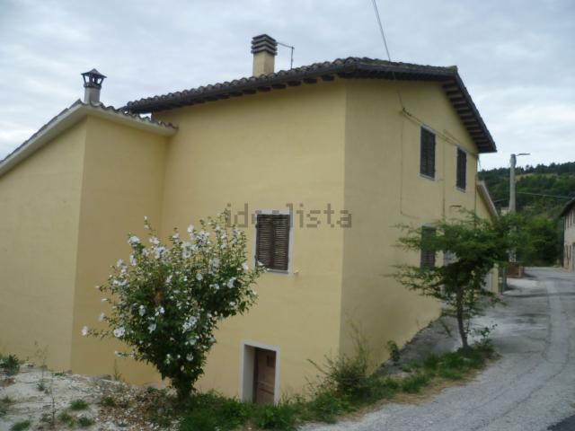 Rustici e casali in vendita di 120 m² in Via Corta di Serripola