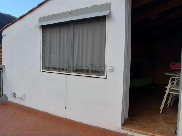 Rustici e casali in vendita di 134 m² in Via Villaro, 6