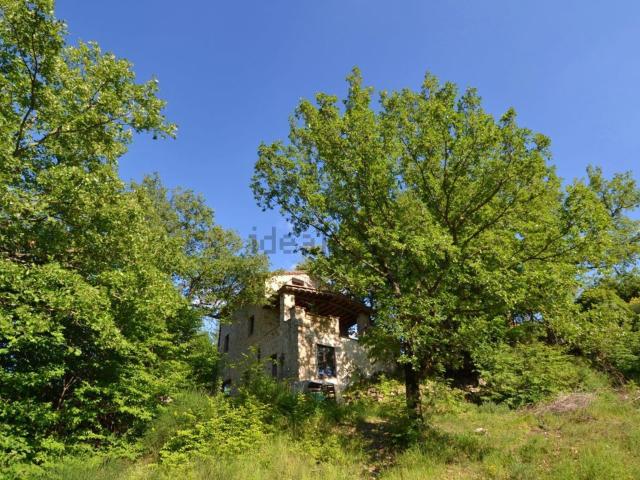 Rustici e casali in vendita di 135 m²