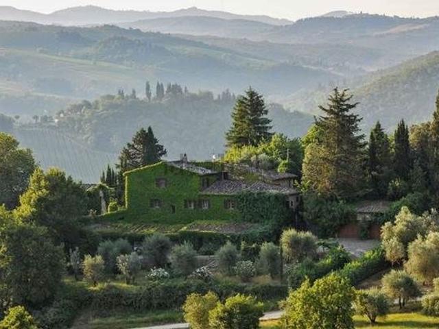 Rustici e casali in vendita di 1156 m² in Strada Vicinale San Martino