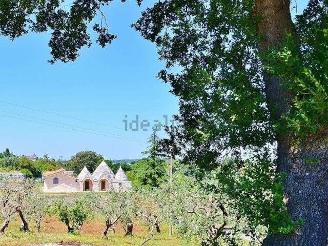 Rustici e casali in vendita di 138 m² in Strada Comunale Foggia Calderona, 12