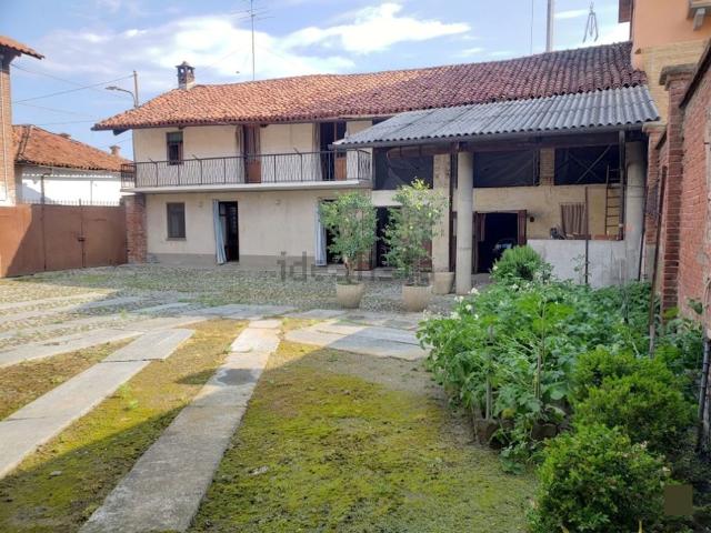 Rustici e casali in vendita di 138 m² in Via Pianca Romana, 7