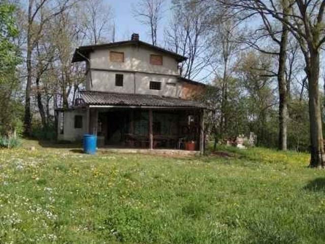 Rustici e casali in vendita di 130 m²