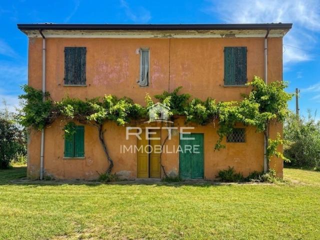 Rustici e casali in vendita di 130 m²
