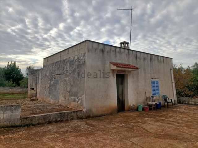 Rustici e casali in vendita di 130 m² in Contrada Falascuso