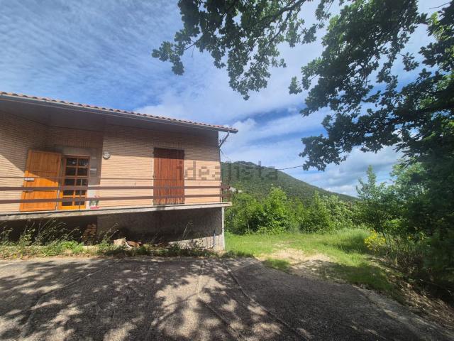 Rustici e casali in vendita di 130 m² in Contrada San Lorenzo