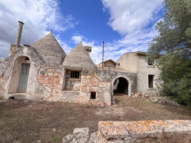 Rustici e casali in vendita di 130 m² in Strada Comunale Genna