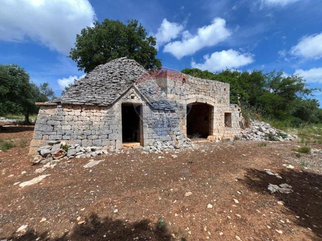 Rustici e casali in vendita di 131 m² in Contrada Ciporrelli