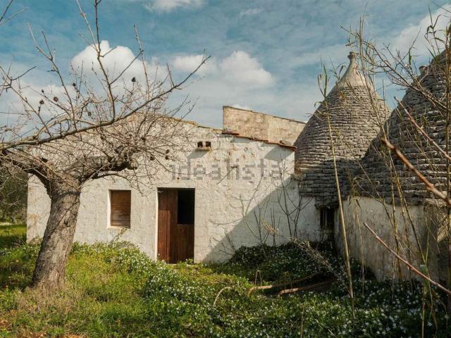 Rustici e casali in vendita di 131 m² in Strada Comunale Centrone Piccolo